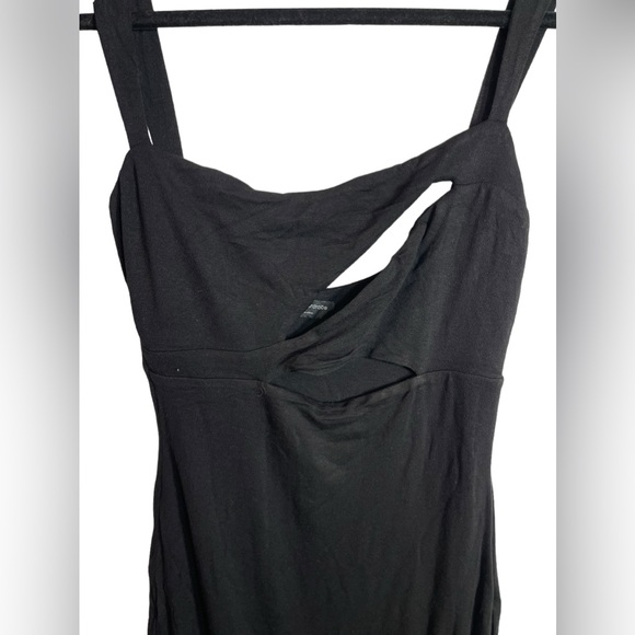 Naked Wardrobe Cut Out Midi Dress, Size Large NWOT - Picture 3 of 5